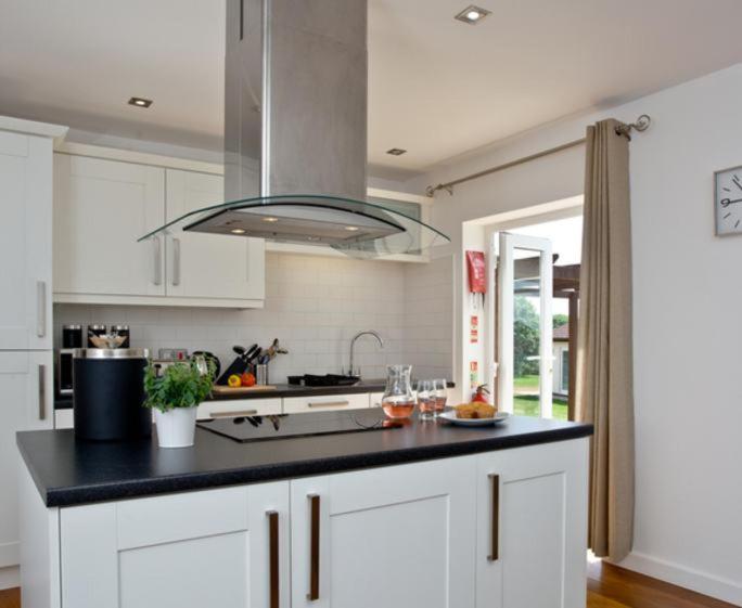 Lovely 2 Bedroom Holiday Chalet Near Sidmouth Exteriör bild